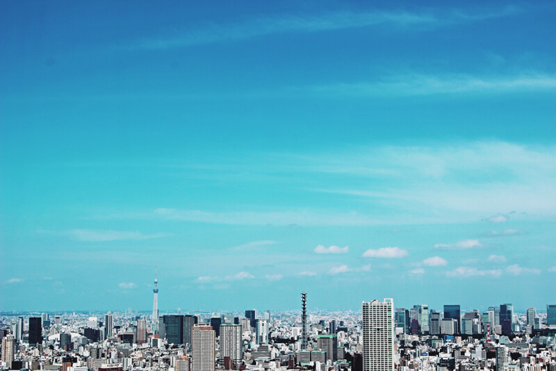 高所から見た東京の空