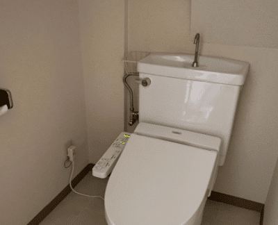 おしゃれなタンクレス風トイレは簡単にDIYで作れる!