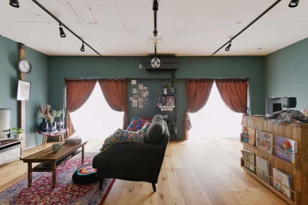 映画の世界で暮らす家