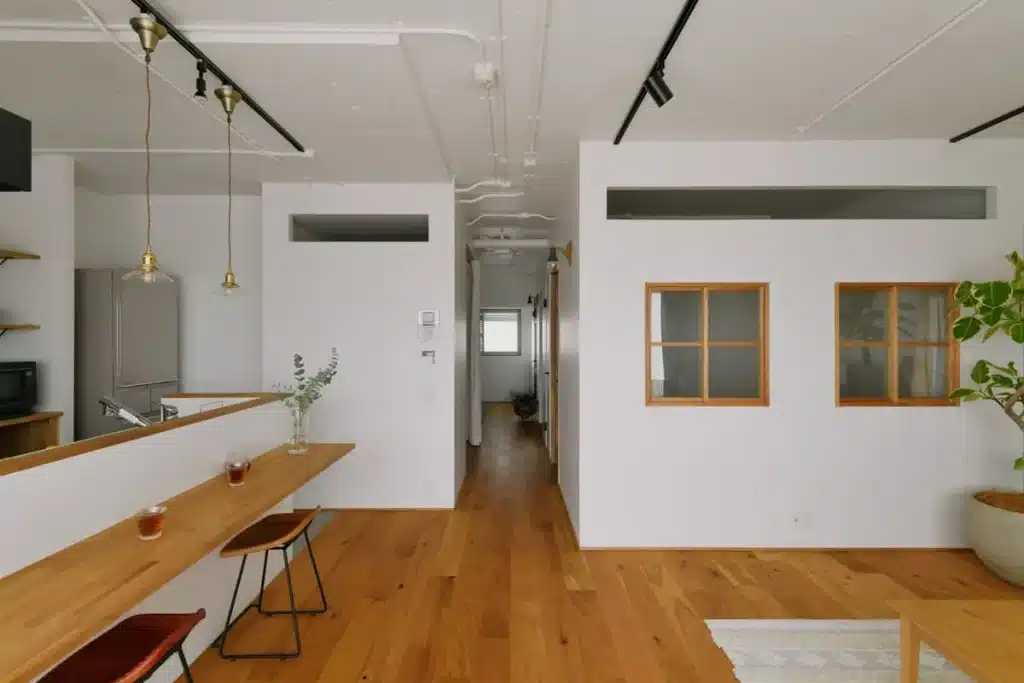 個の時間を尊重する、ゆるやかな分離型レイアウト